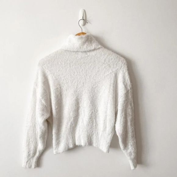 Princess Polly Fuzzy Soft Knit Quarter Zip Pullover Sweater White Size XS/Small - Picture 3 of 6